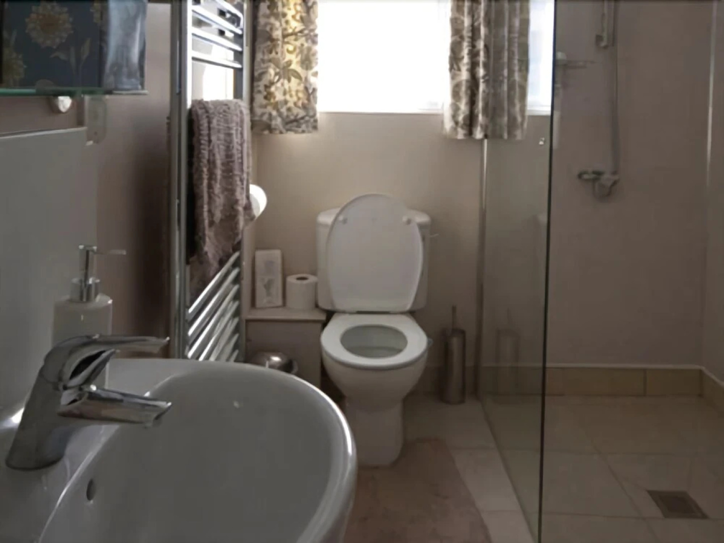 Hillcroft Bed & Breakfast