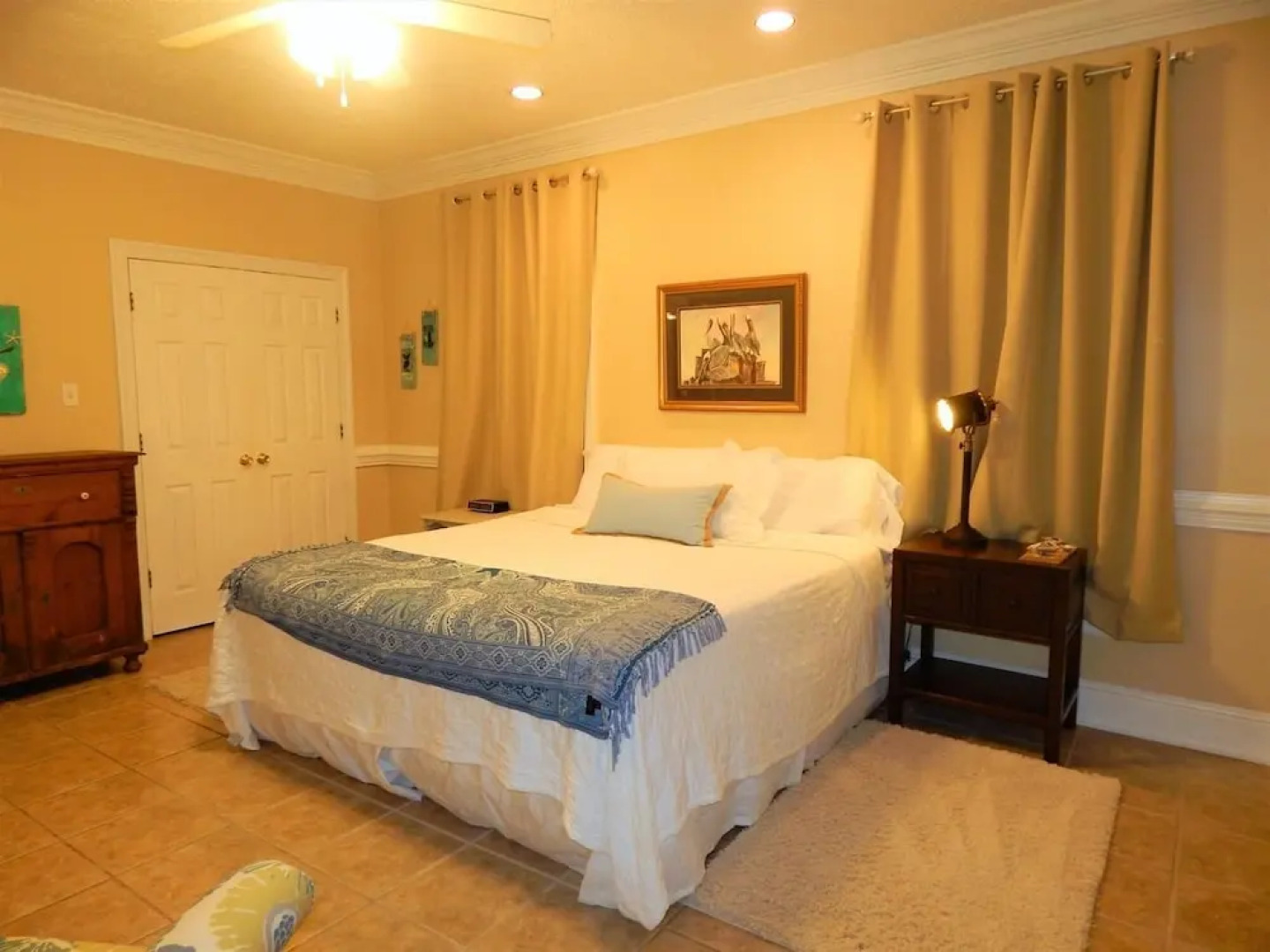 015 Red Roof Inn 4 Bedrooms 4 Bathrooms Home