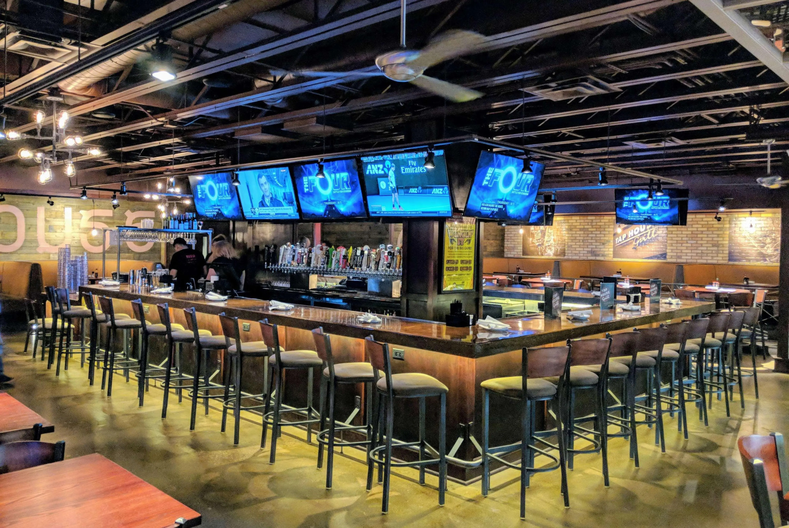 Ramada Plaza by Wyndham Chicago North Shore