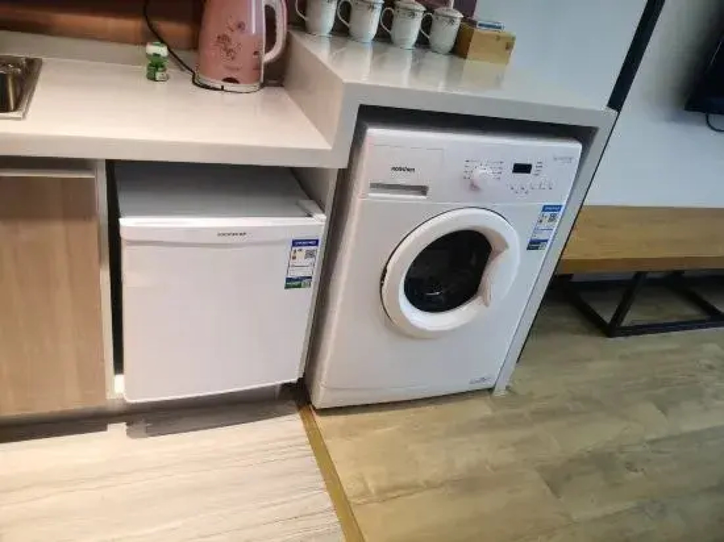 Nanxing holiday hotel (Mount Emei tourist center, Emeishan high-speed railway station)