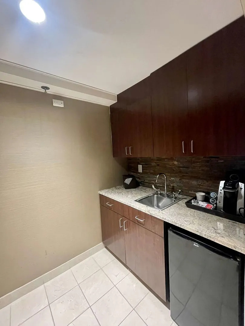 Brandywine Plaza Hotel