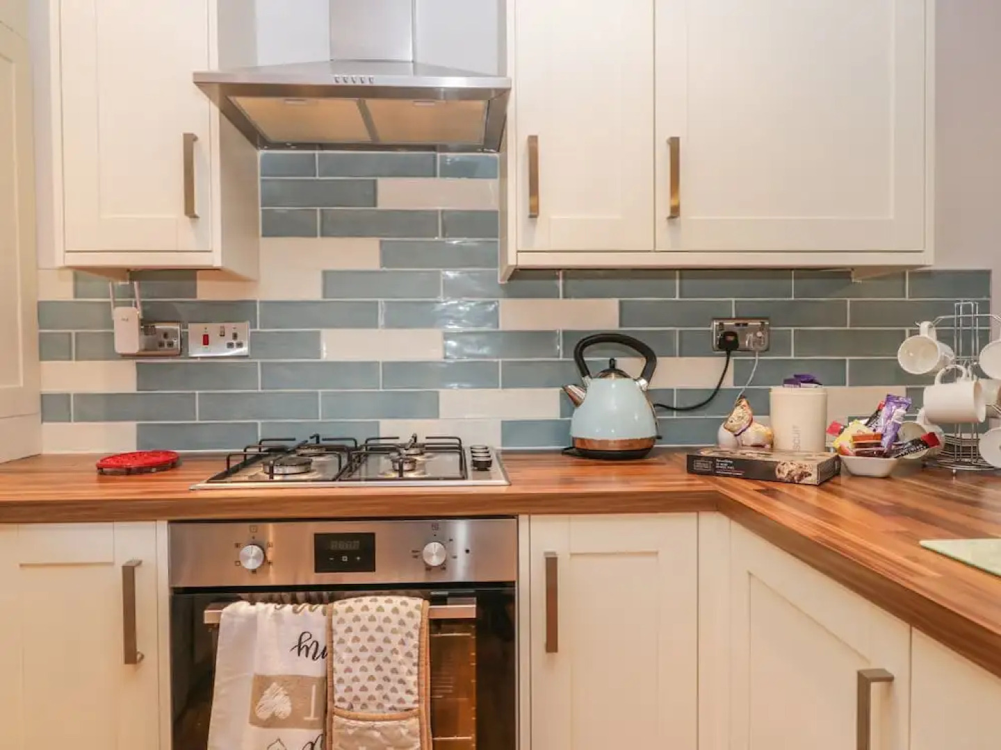 Glebe Hall Apartment