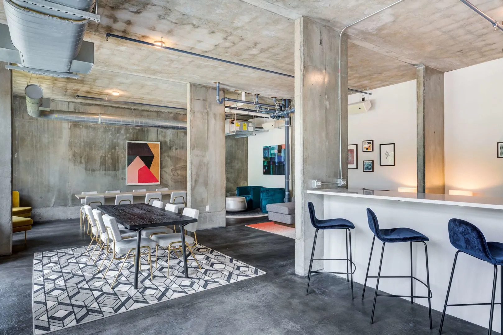 The Loom Hotel Tapestry Collection by Hilton