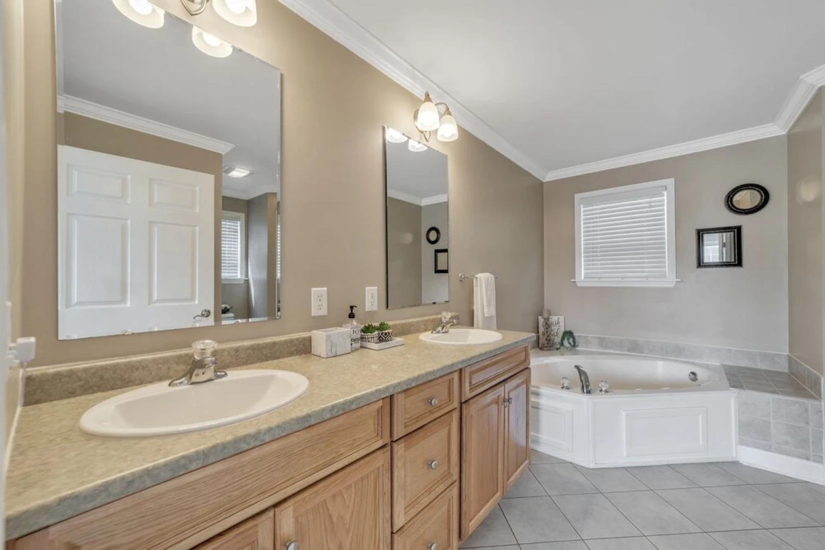 -mountain Views-great Location-near Dupont And Pisgah Forest 3 Bedroom Home by Sunscape Property Management