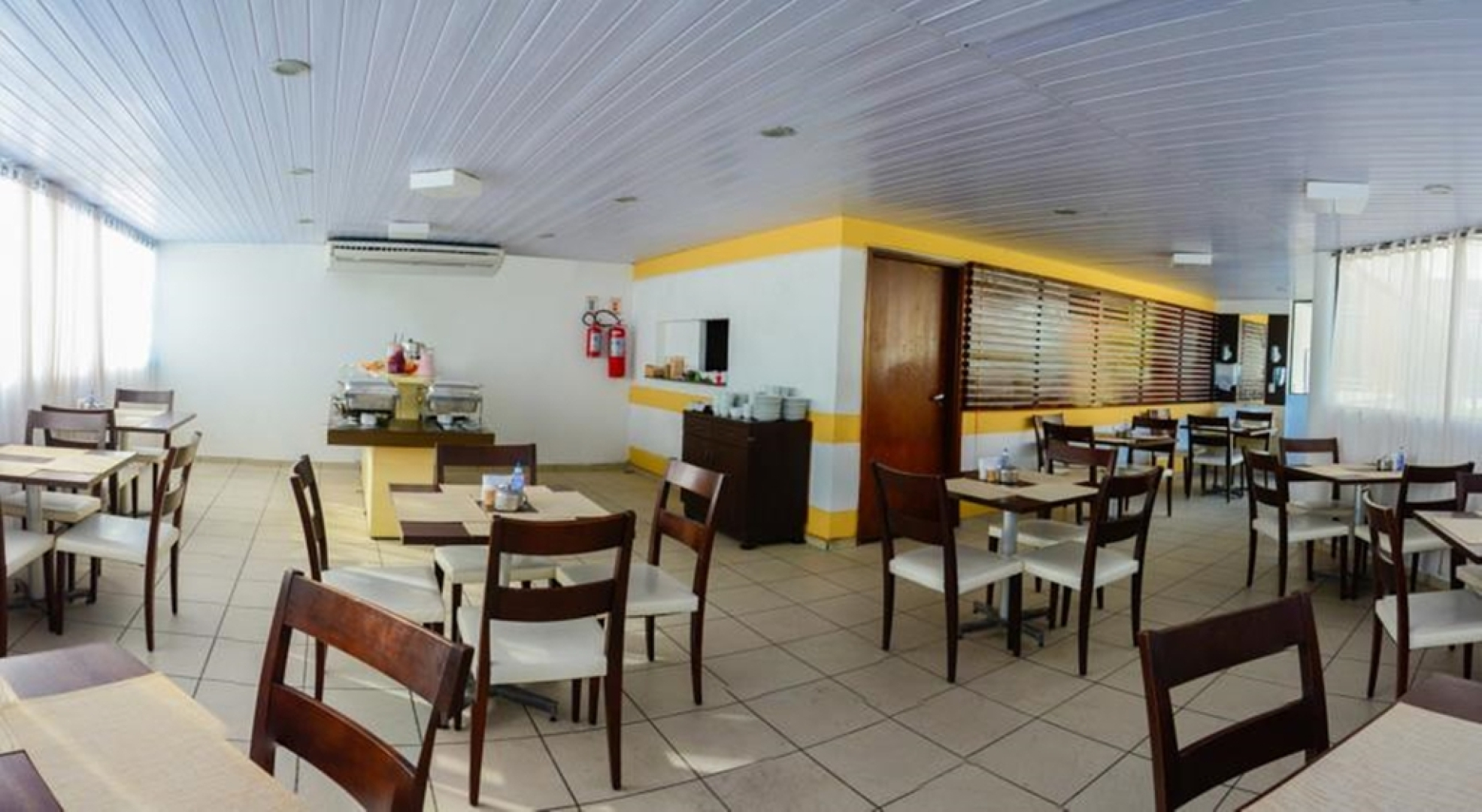 Delphia Terrazzo Ponta Negra Flat