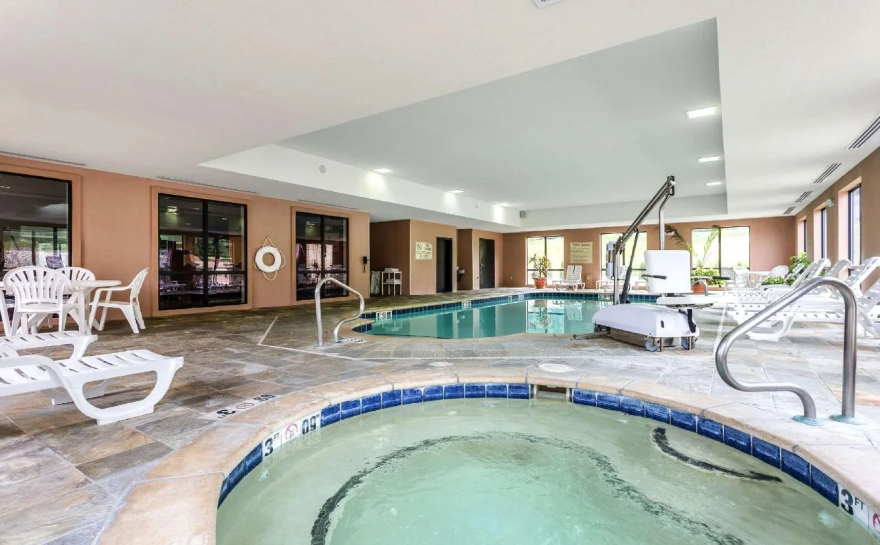 Comfort Suites Forrest City