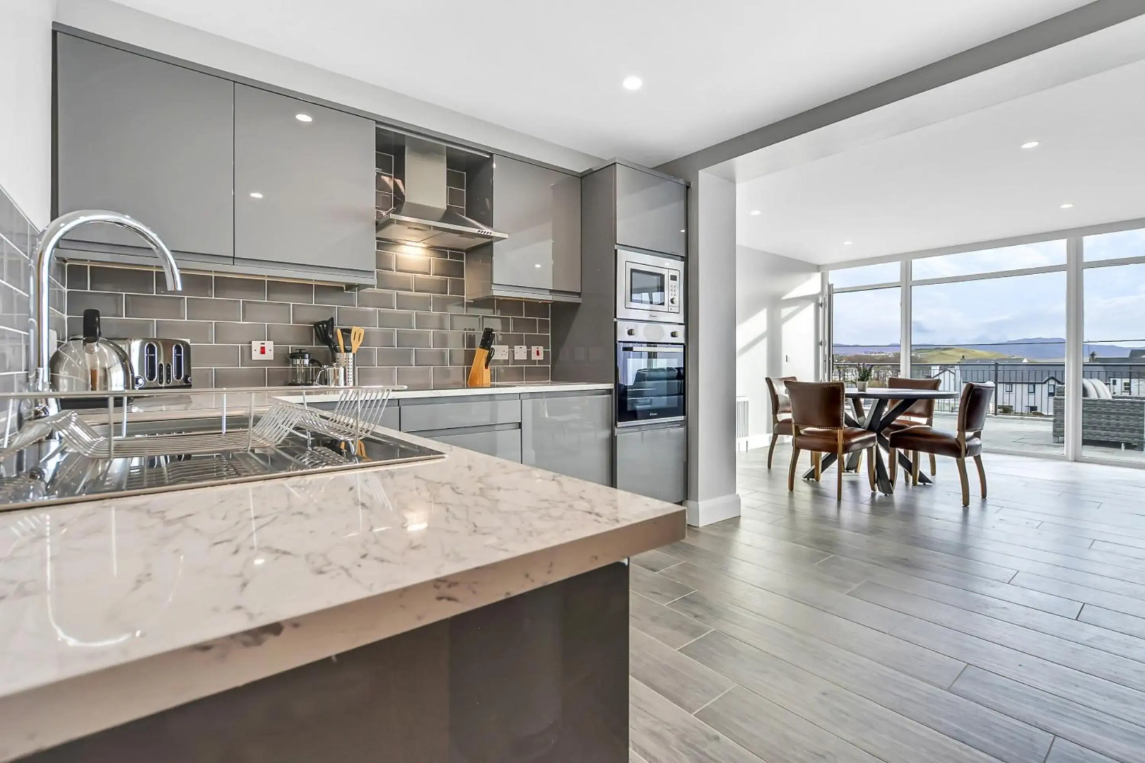 BayView Luxury 2 Bedroom Apartment Ground Floor