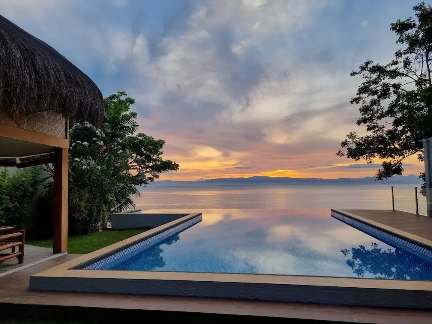 The CLiffhouse Samboan