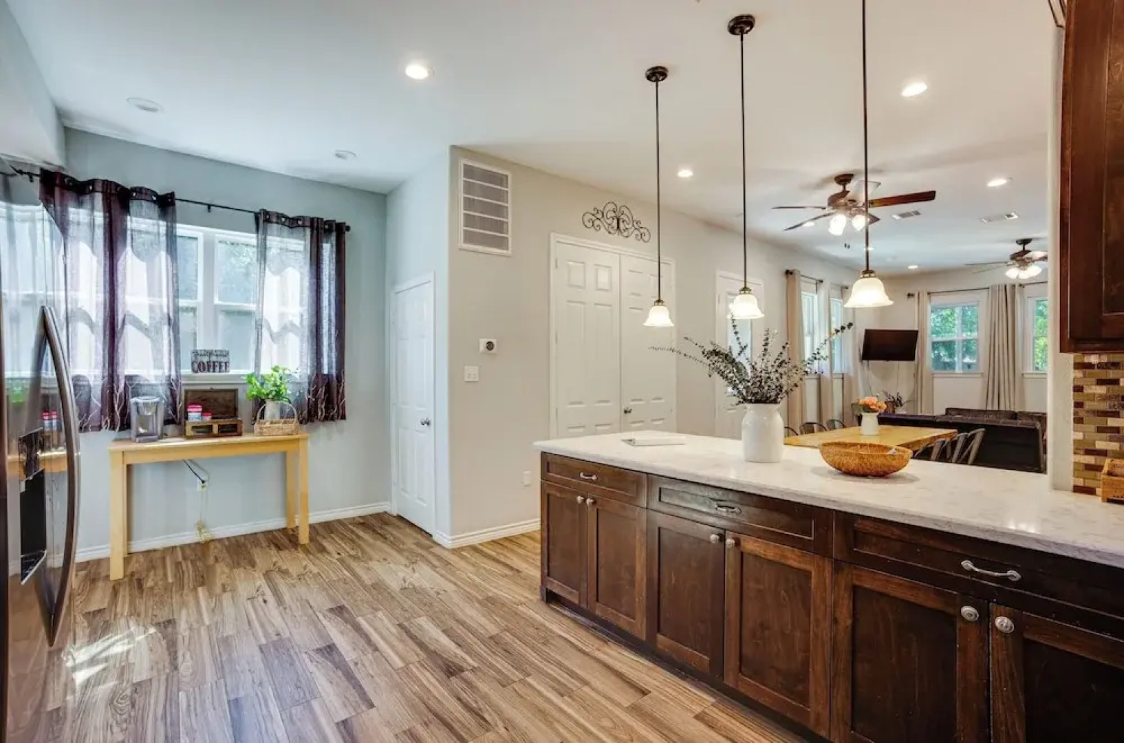 Pet-friendly Tomball Home: Walk to Main Street!