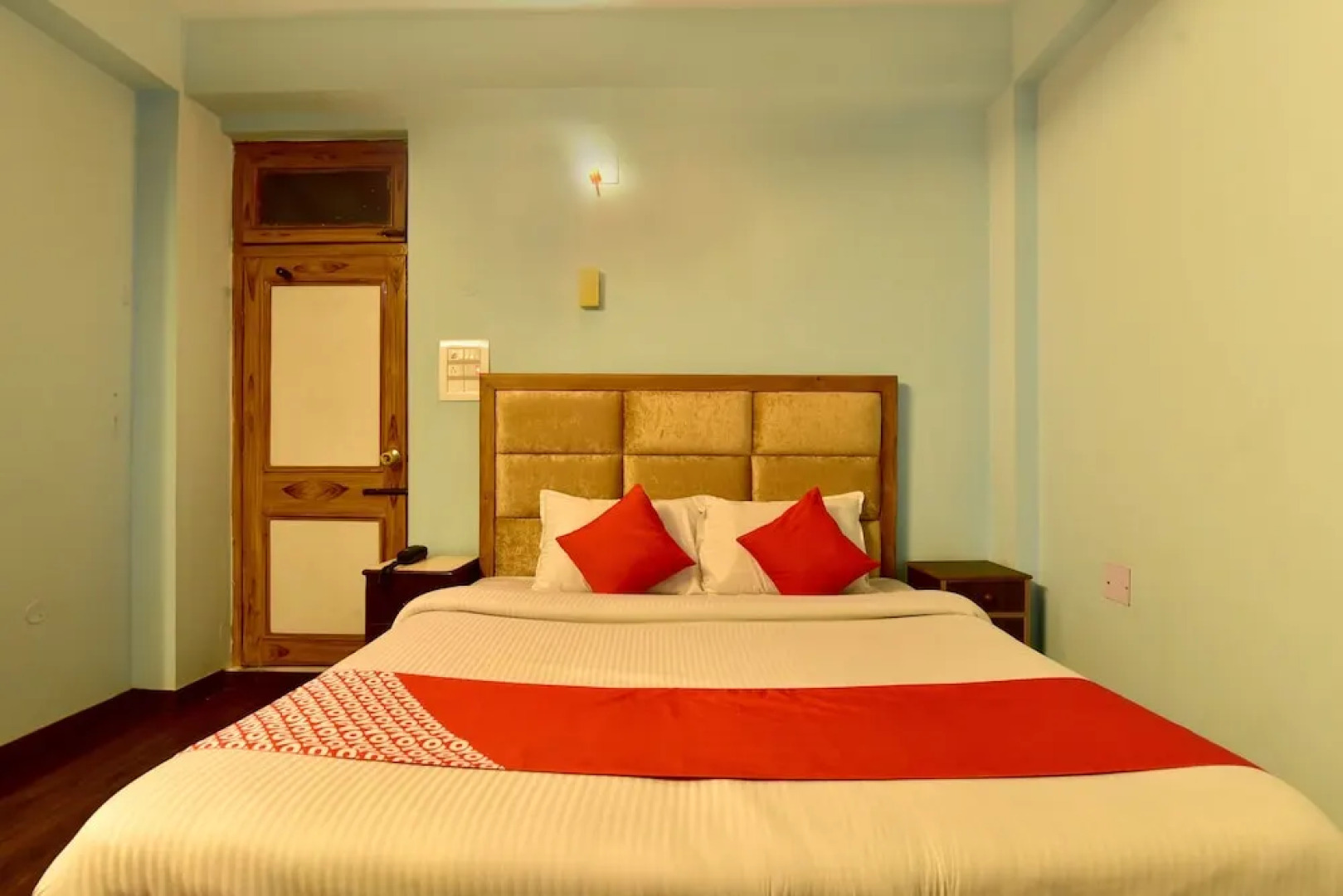 OYO 7341 Hotel Himalayan Hamlet