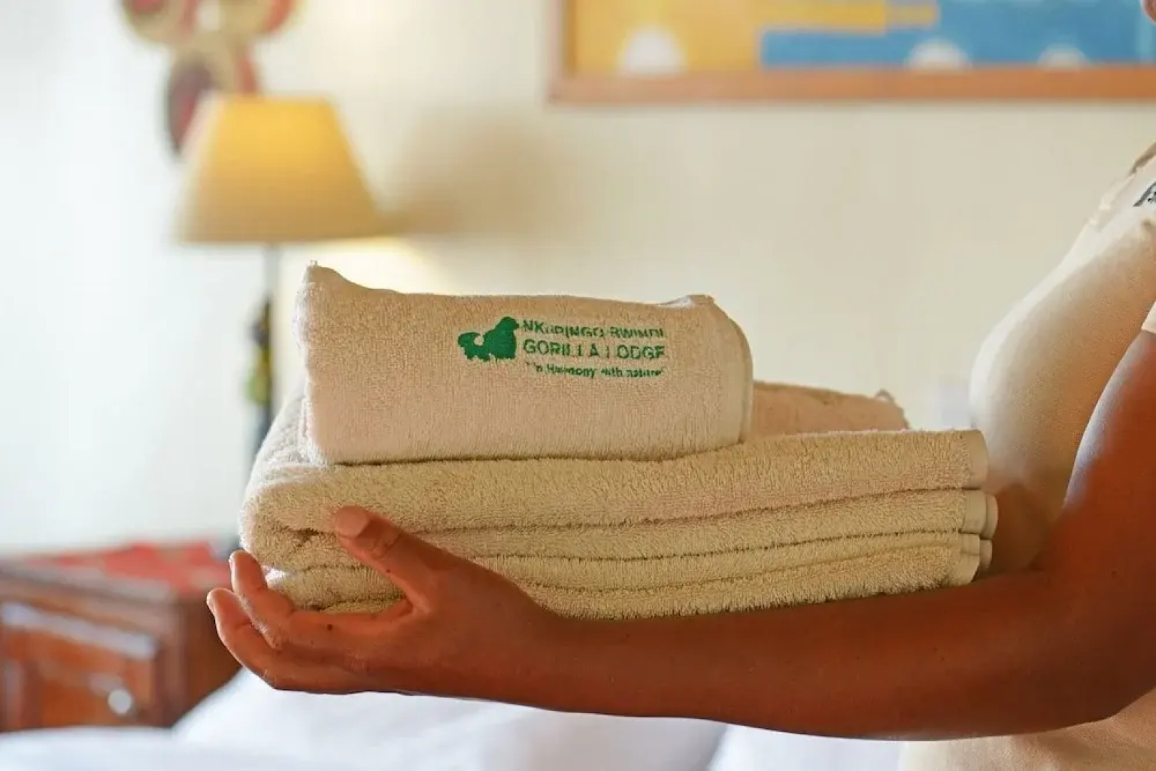 Nkuringo Bwindi Gorilla Lodge