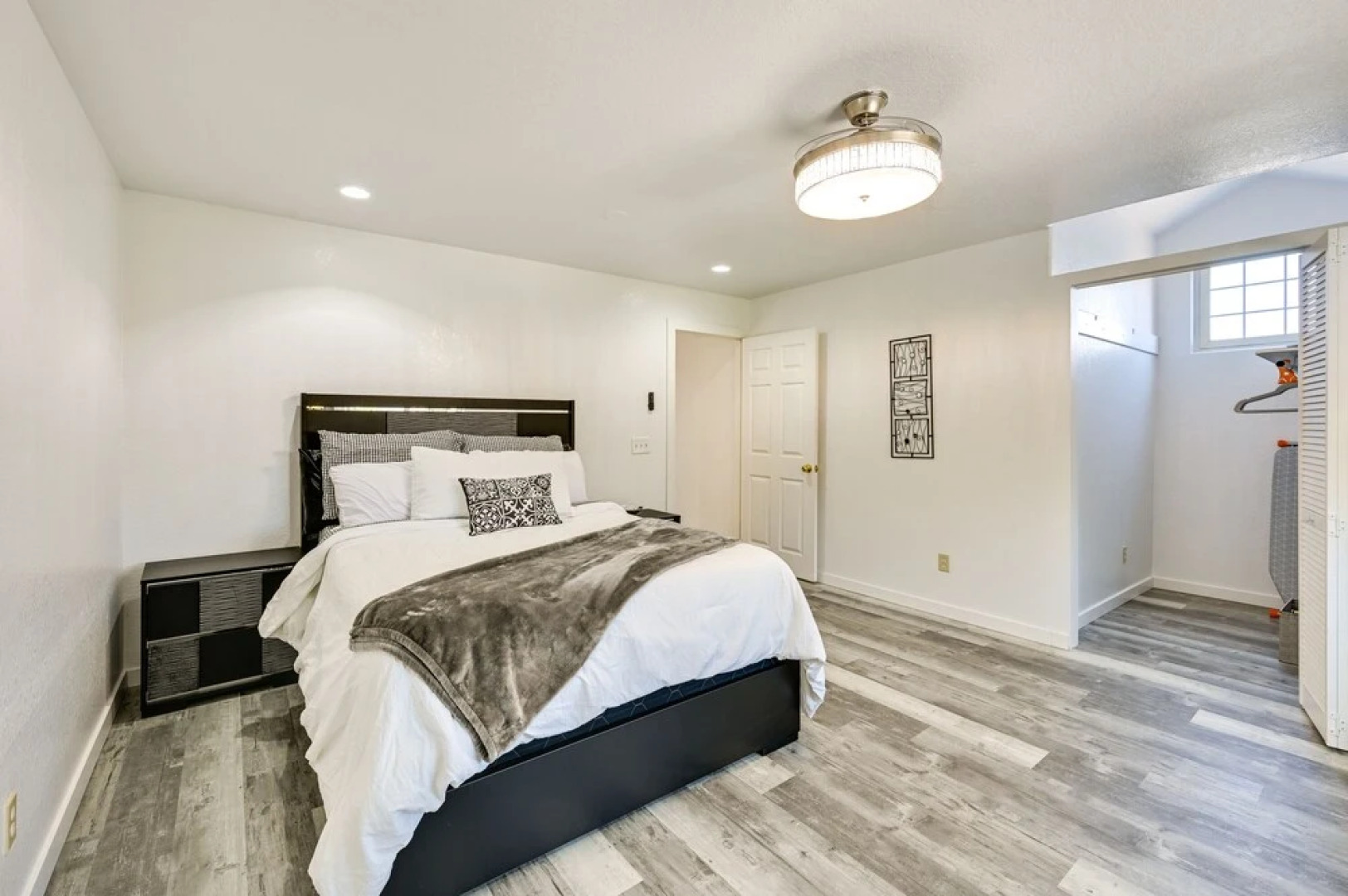 El Cajon Home w/ Pool & Views: 15 Mi to San Diego!