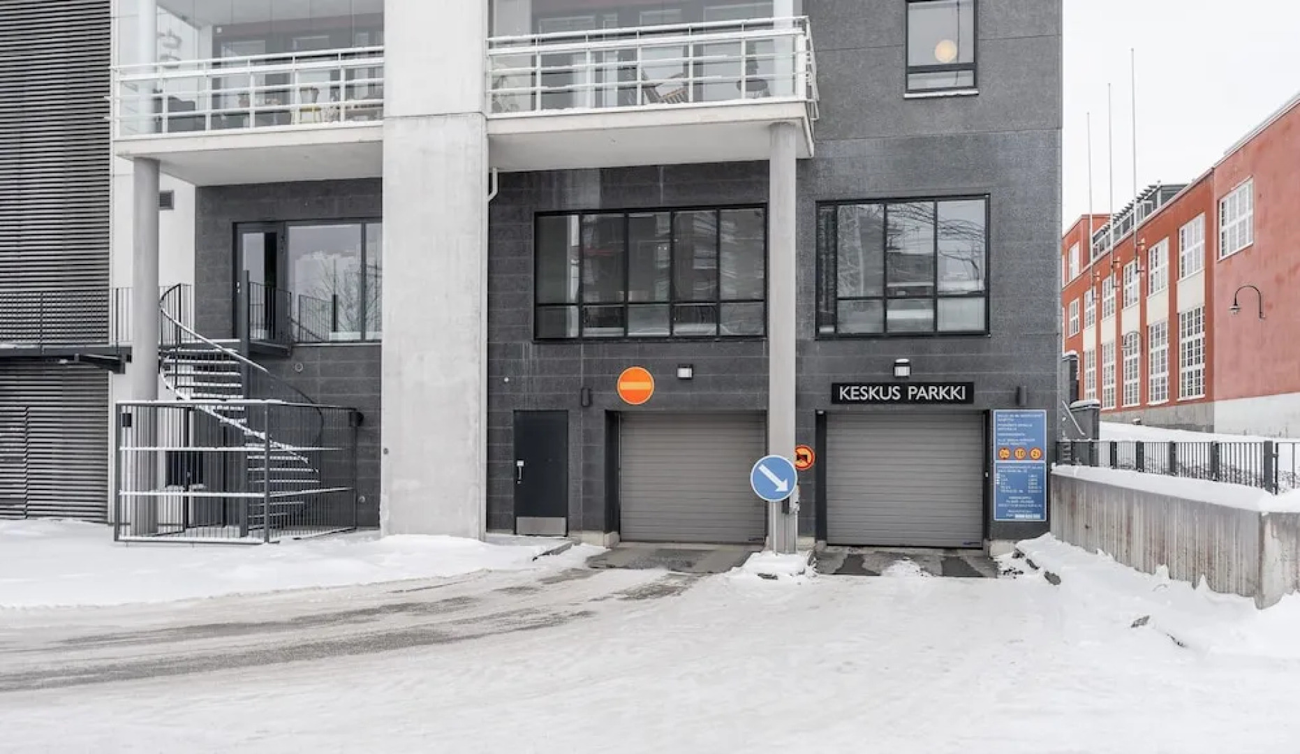 Homelike 1BR with Sauna, Free Parking & Balcony