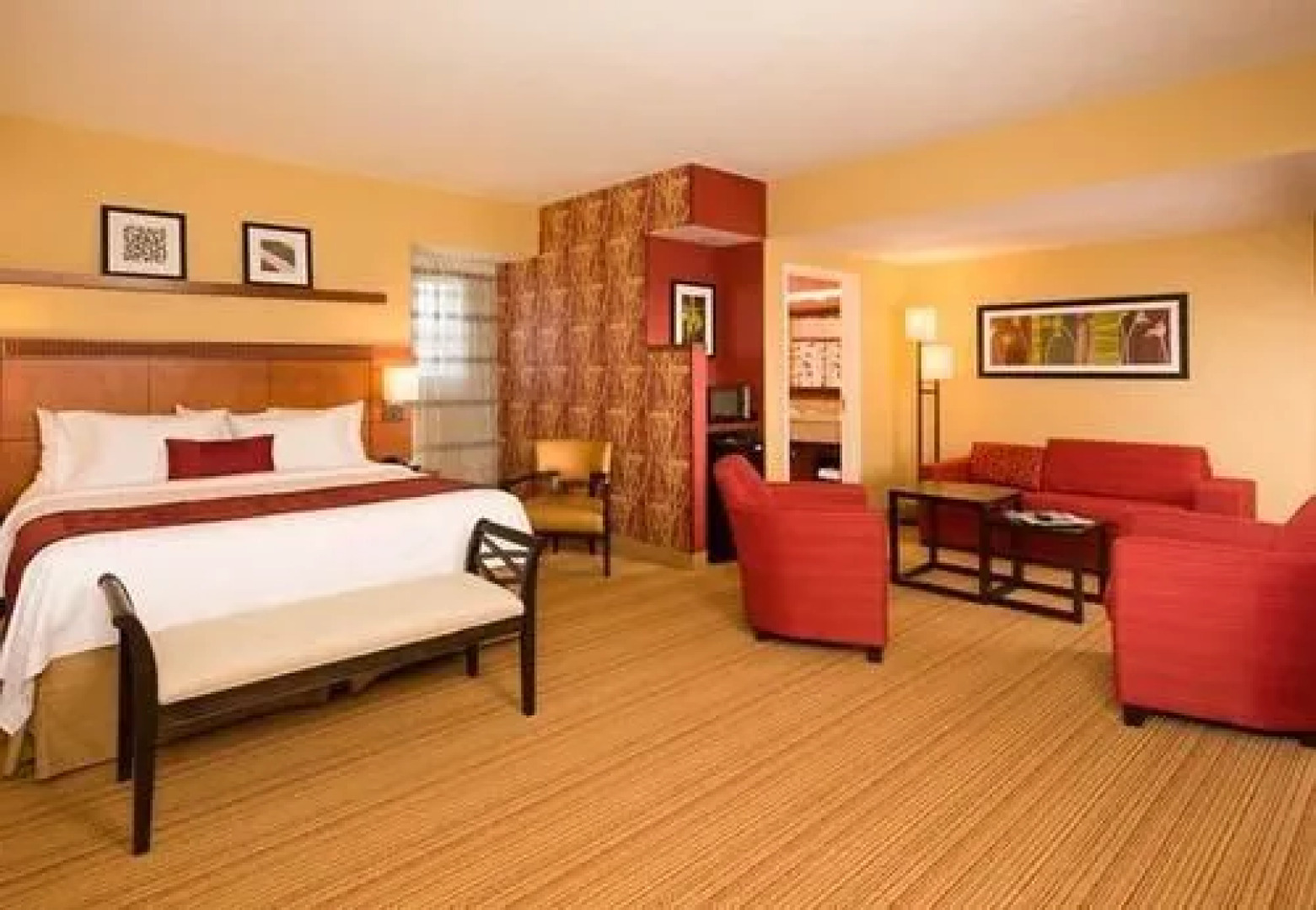 Courtyard by Marriott Boston Waltham