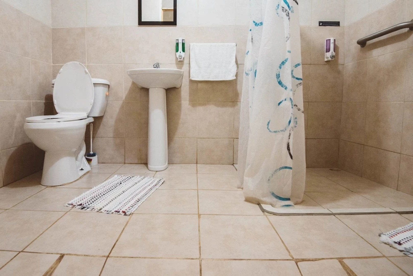 Drake Bay Backpackers