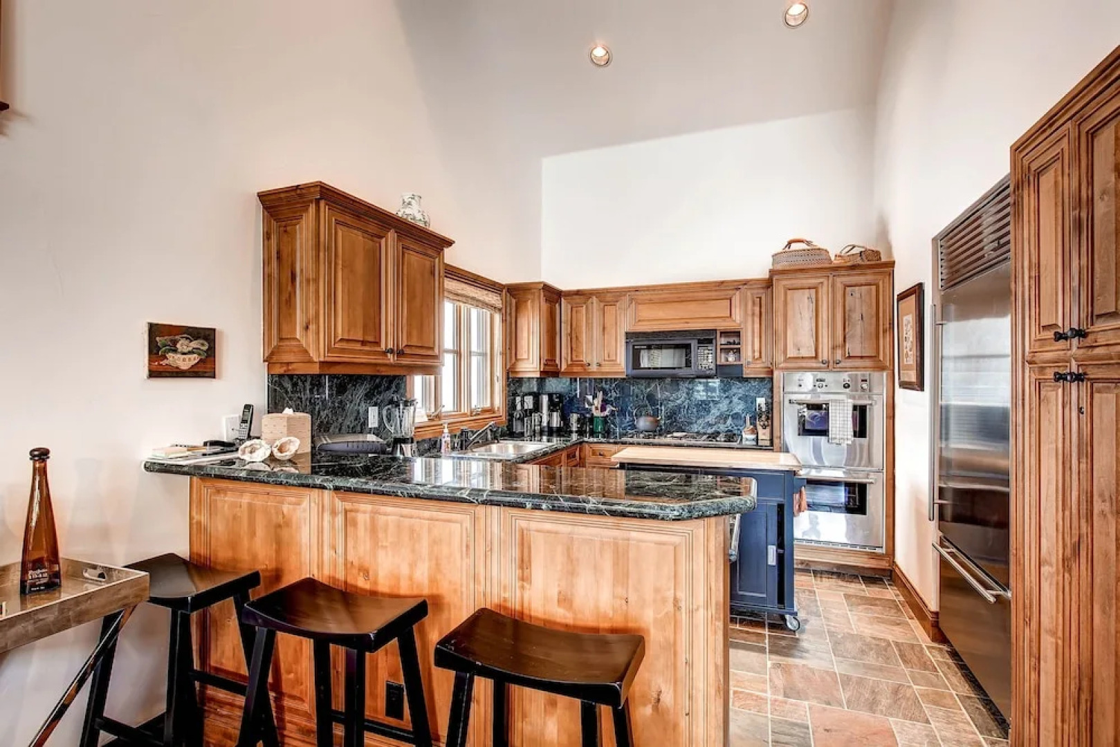 Villa Montane by East West Hospitality