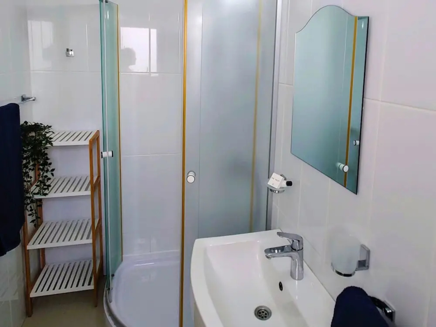 Penthouse Apartment With Stunning Sea and Mountain Views