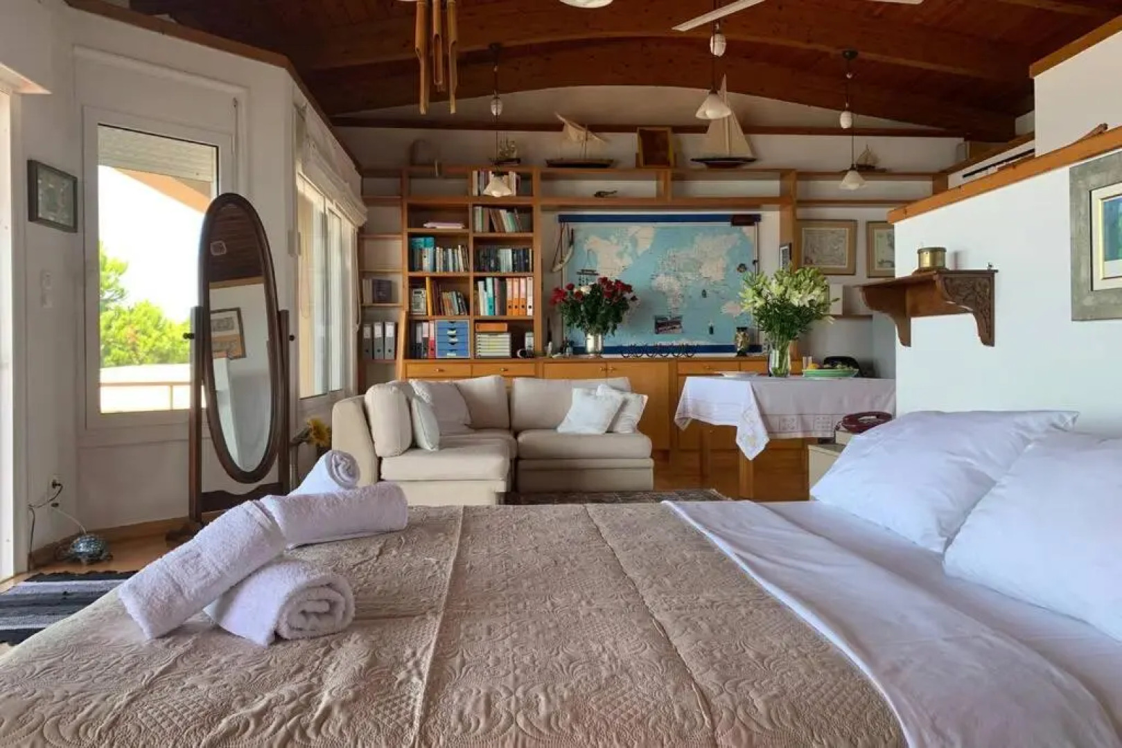 360º suite with endless views to the Ionian Sea