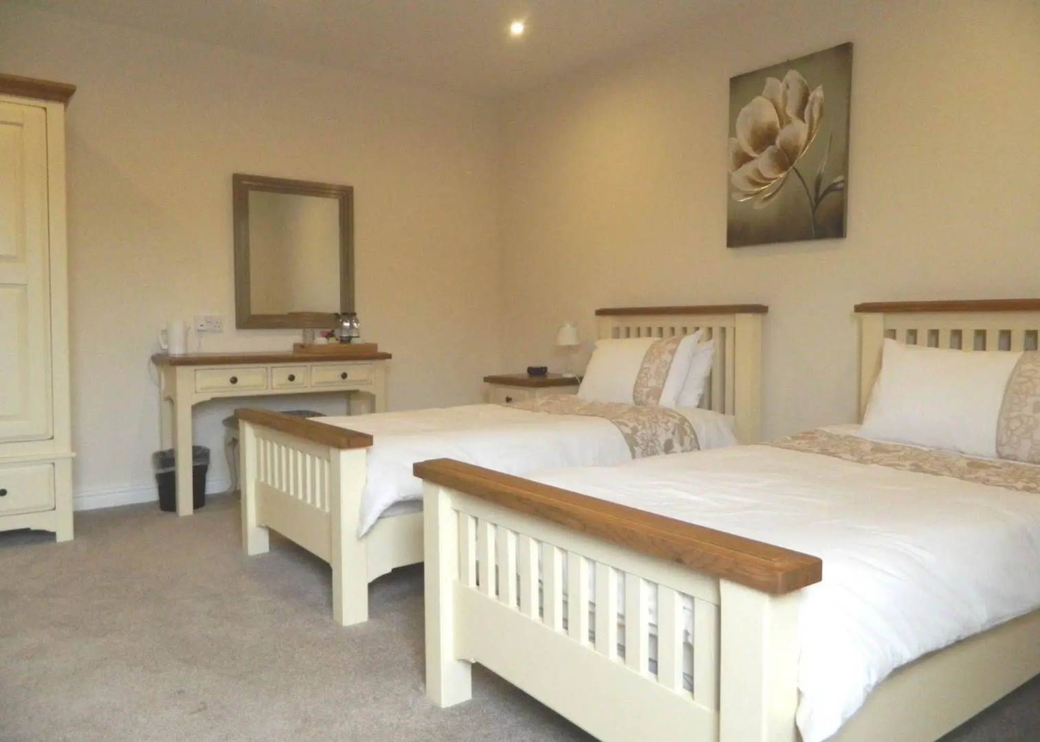 Lumb Farm Country Club