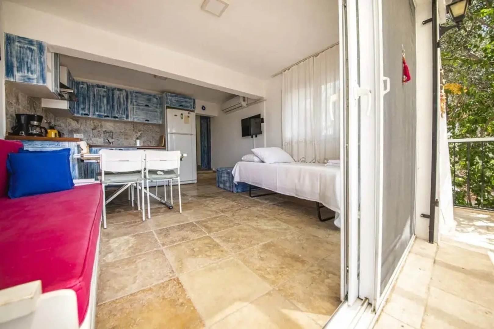 Lovely Flat With Pool and Nature View in Bodrum