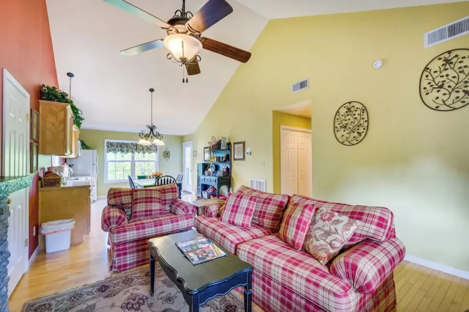 Taylorsville Cottage w/ Hot Tub & Lake Access!