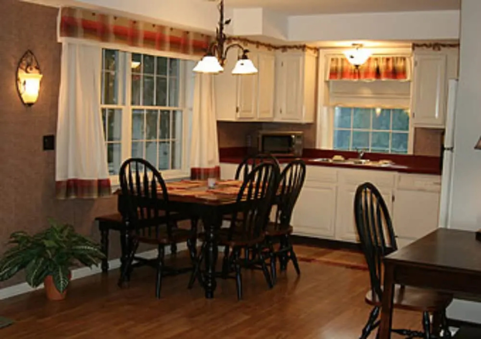 A Suite Escape Bed & Breakfast and Vacation Home