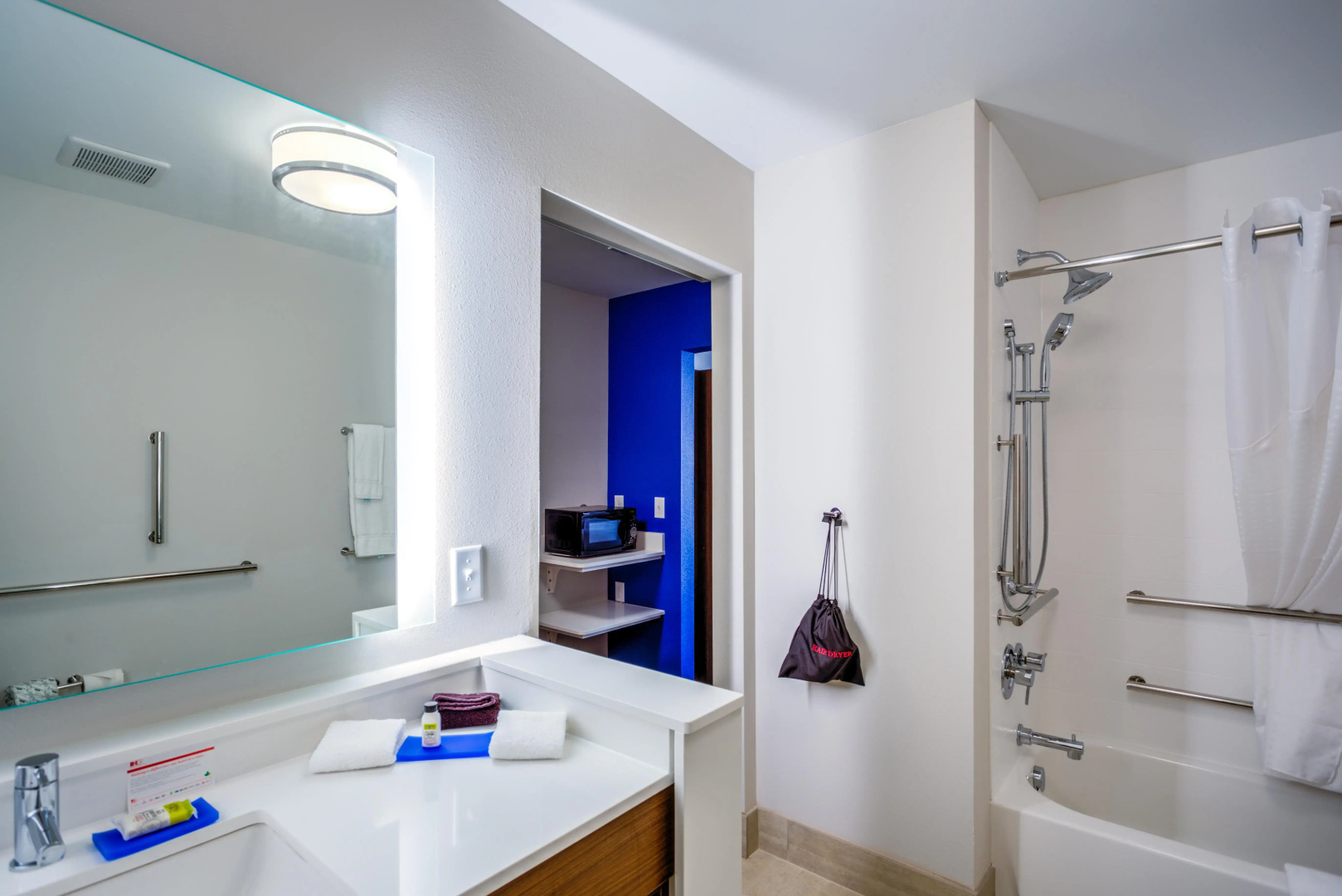 Holiday Inn Express & Suites Reedsville - State Coll Area by IHG