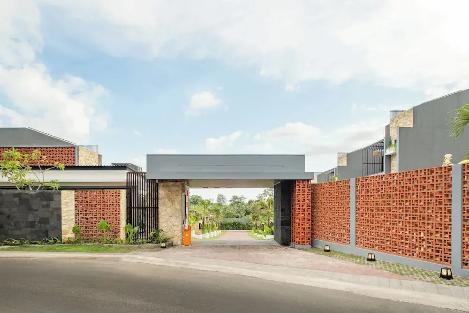 Private Pool Vila 8B Close Melasti Beach