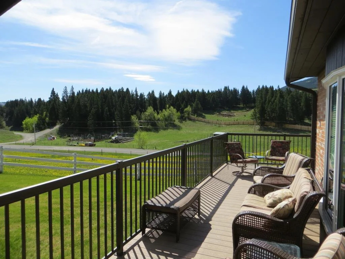 Burmis Bed and Bales