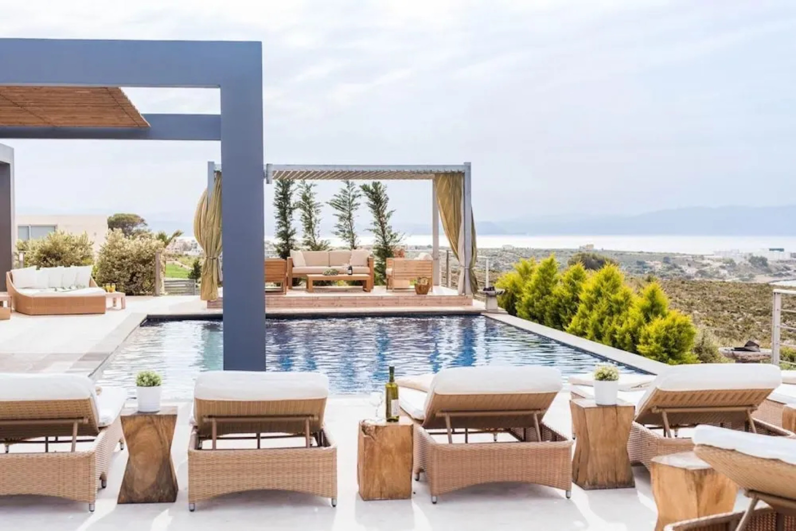 Jamila Villa in Kalathas