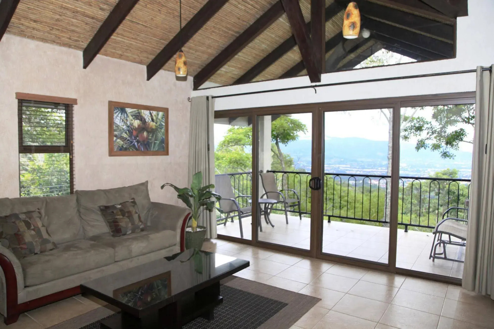 Buena Vista Chic Hotel