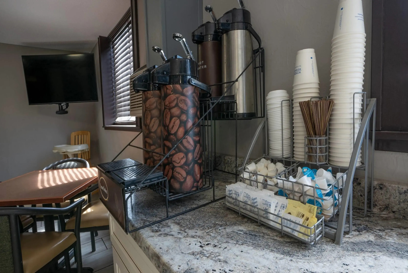 Super 8 by Wyndham Miles City