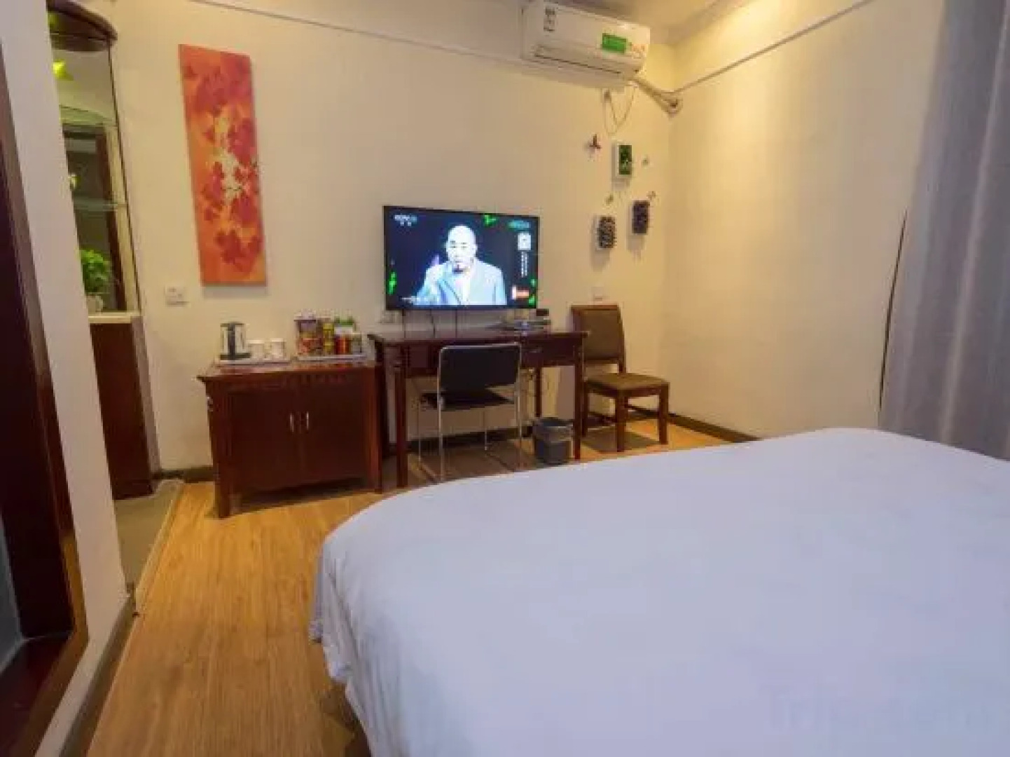 Wuzhou Business Hotel Beiliu