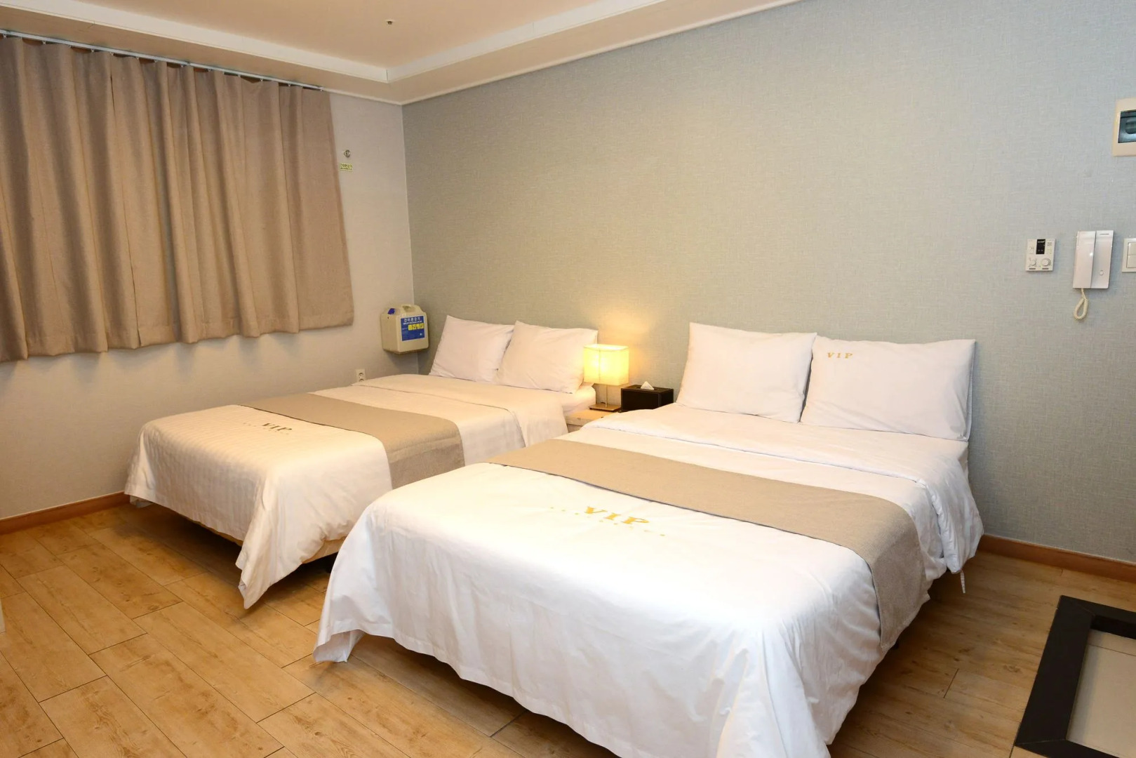 Yeongdeungpo VIP Hotel