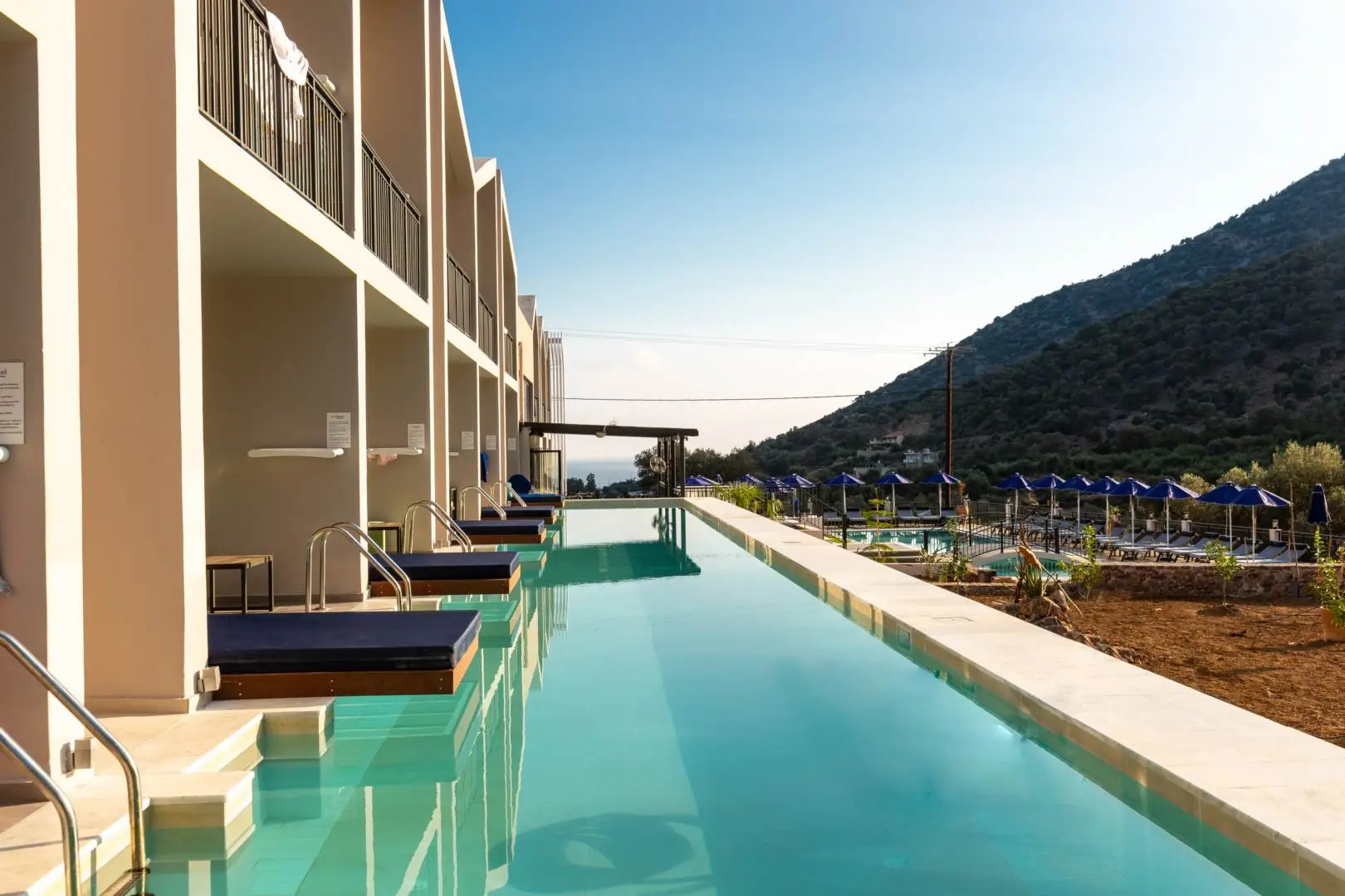 T Hotel Premium Suites