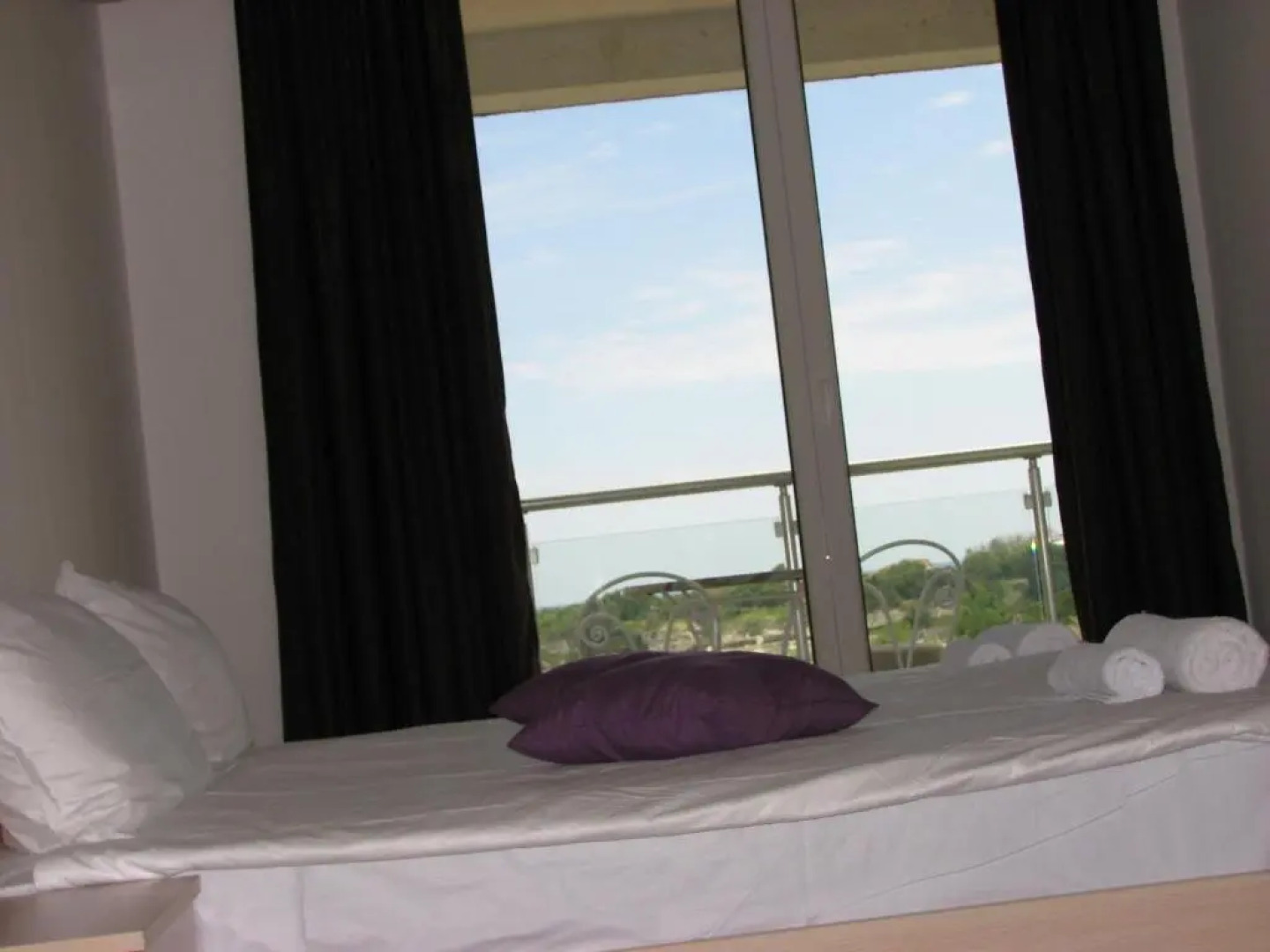 Two-Bedroom Apartment Donika