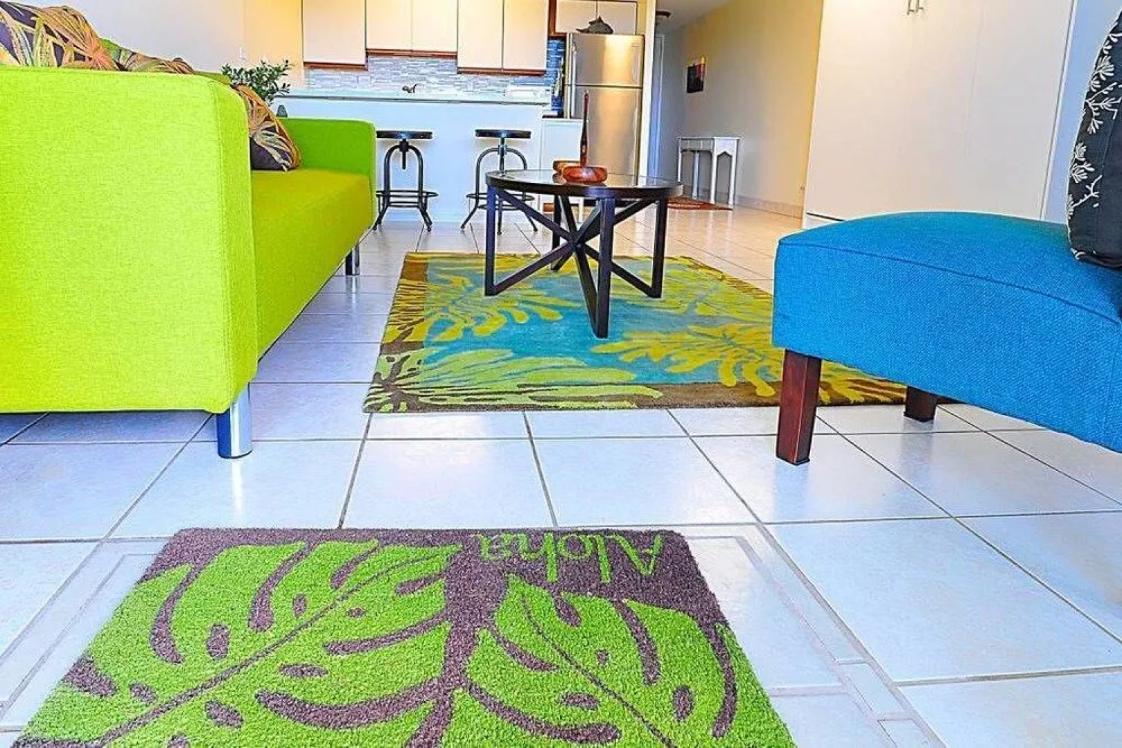 Lahaina Luxury Beach Condos