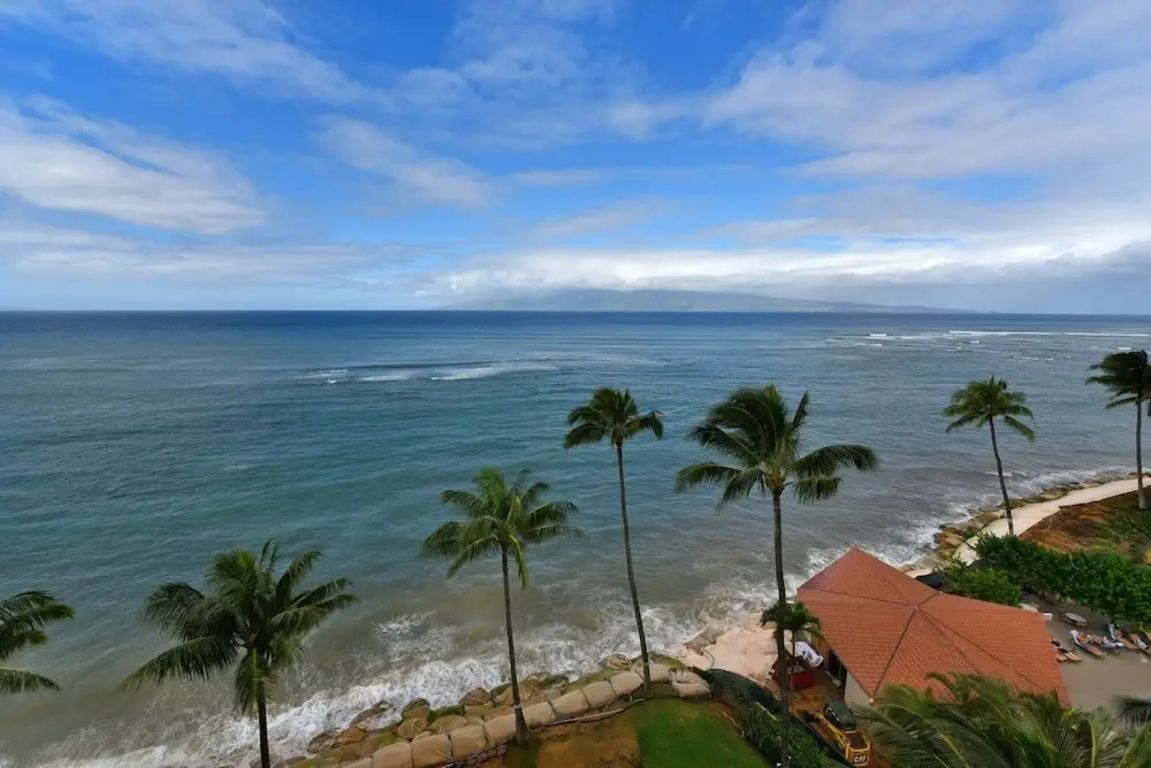 Valley Isle #905 1 Bedroom Condo by RedAwning