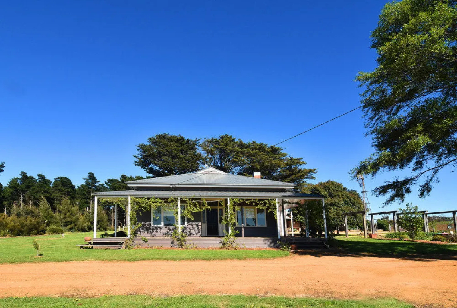Country Gate Cottages