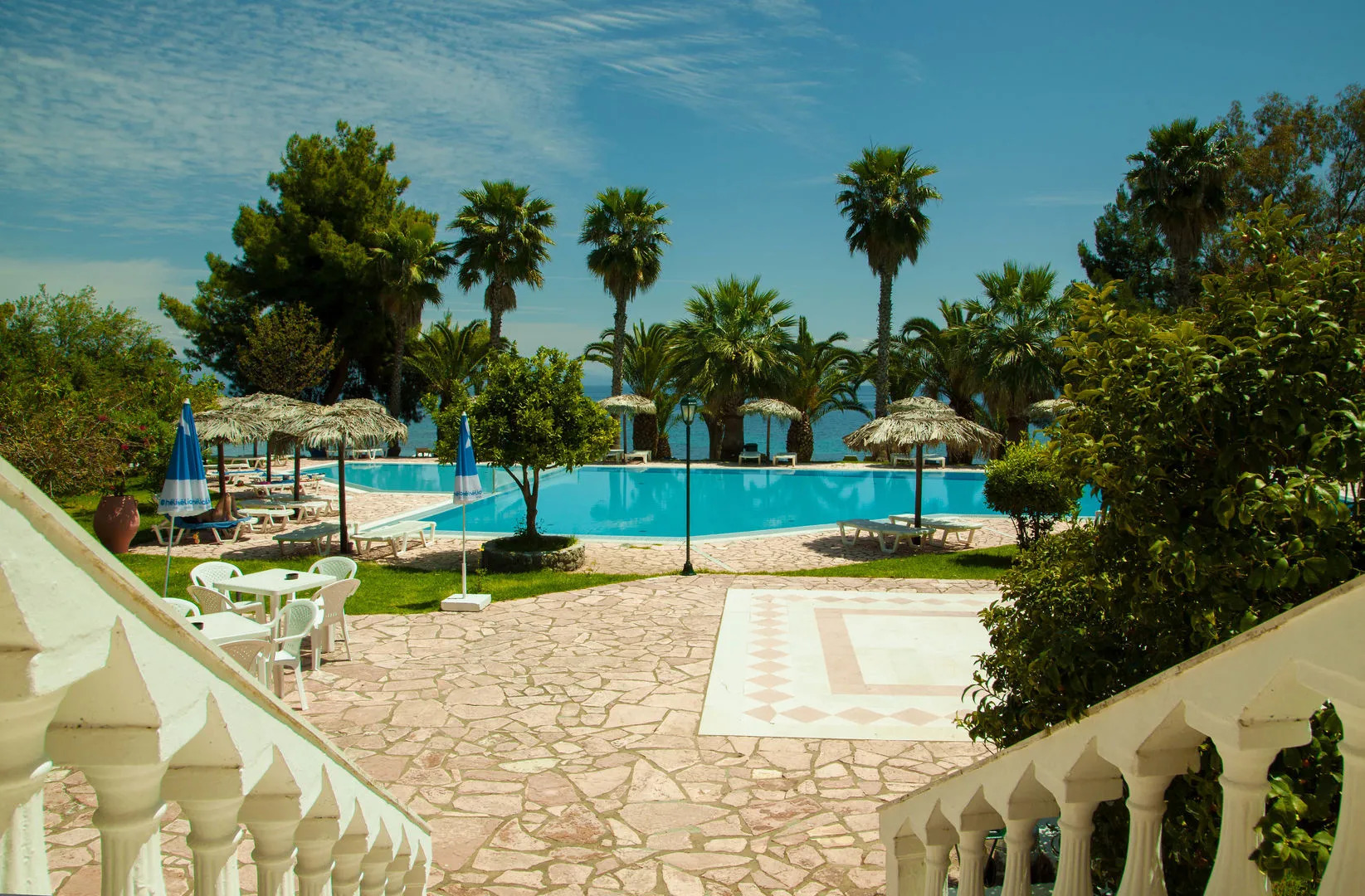 Avali, Mar-Bella Collection