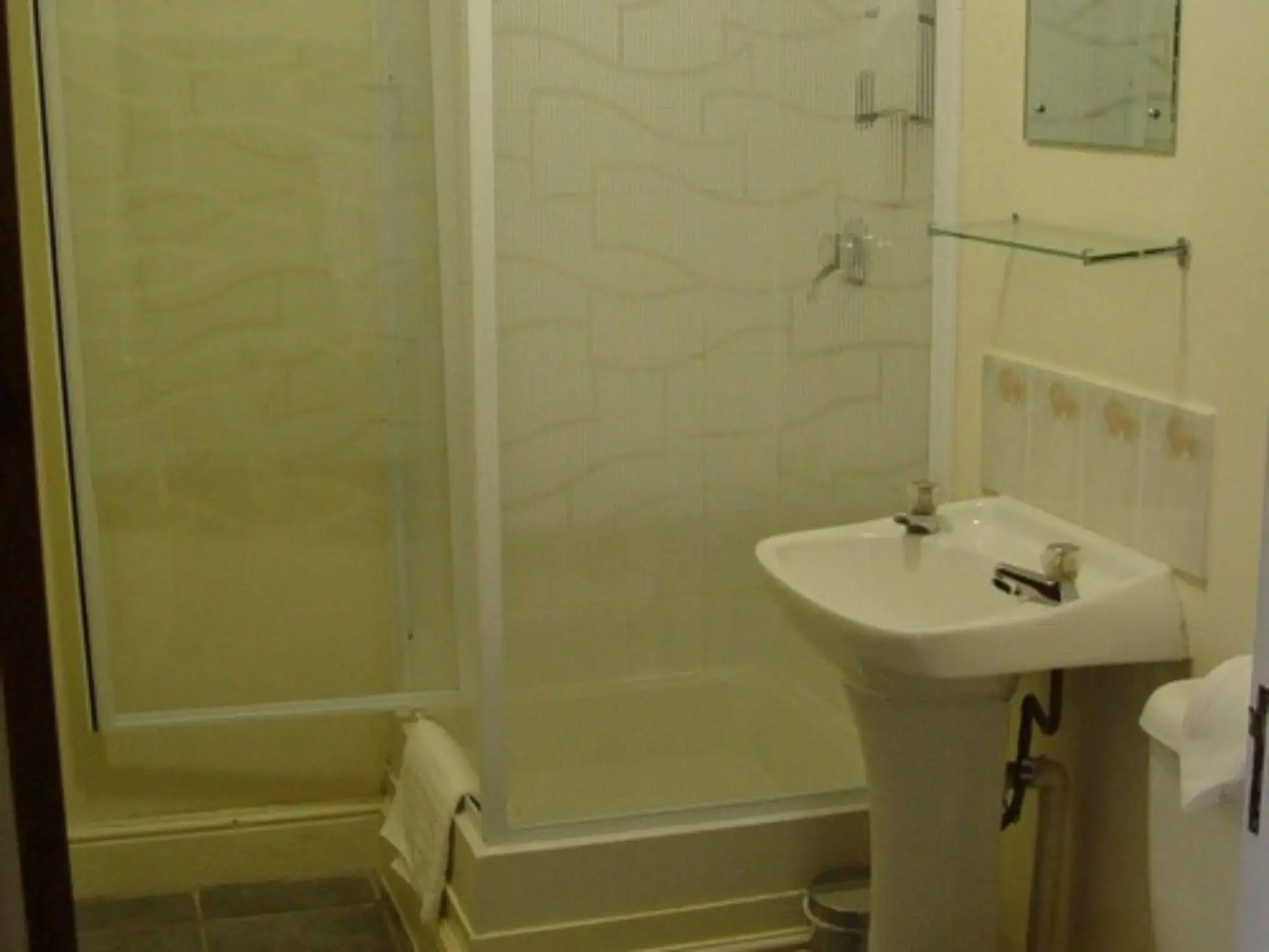 Horse and Groom Hotel