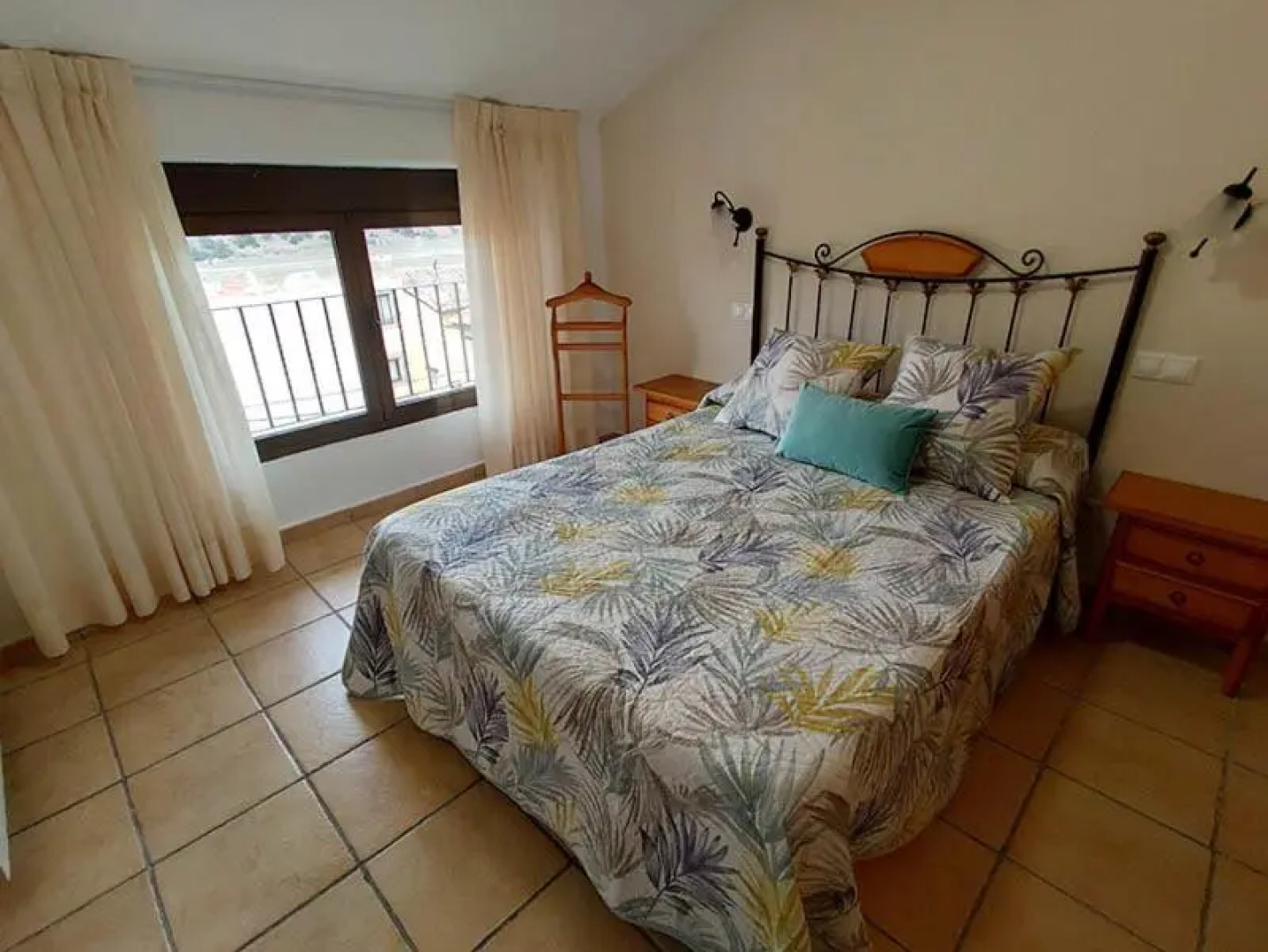 Hostal Royuela