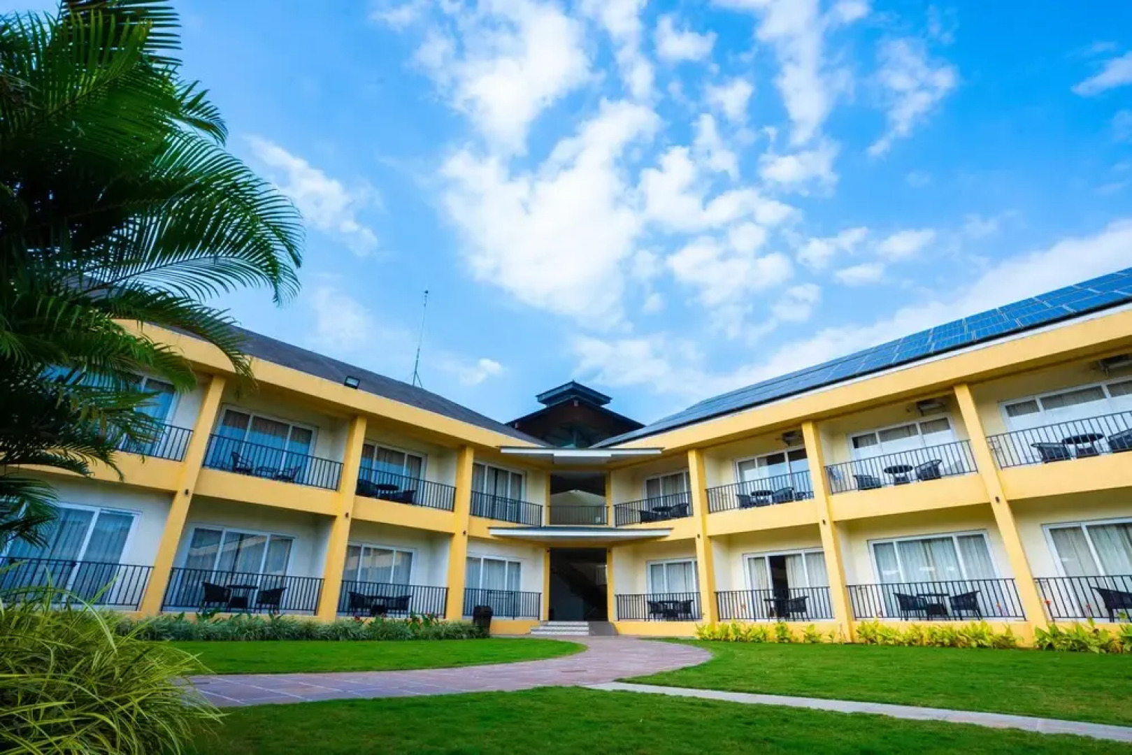 Tropical Retreat Luxury Resort and Spa