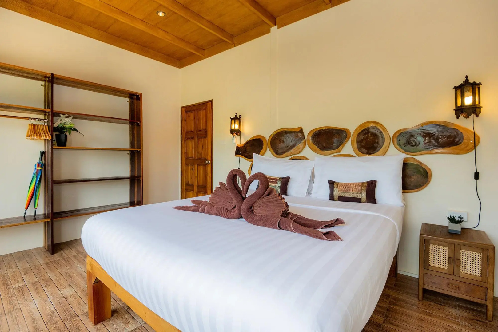 Khaosok River Home Resort