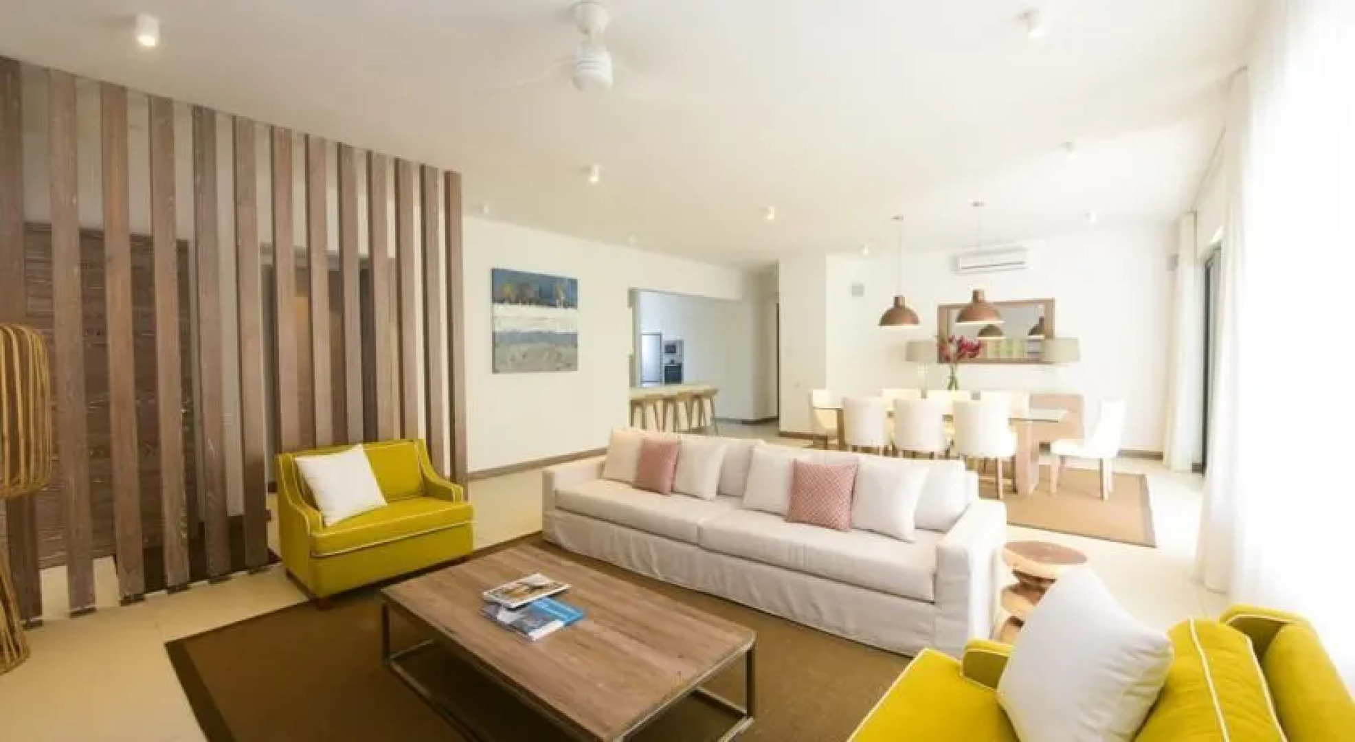 AO Luxury Residence by BARNES