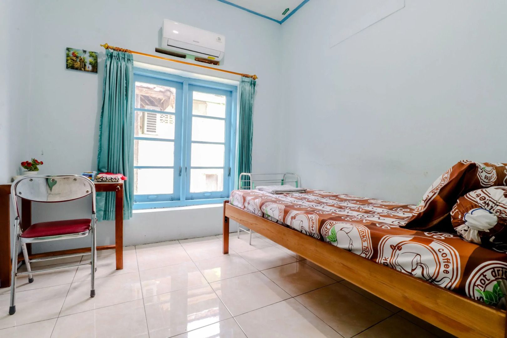 Bahagia Sederhana Home Stay - Hostel by ZUZU