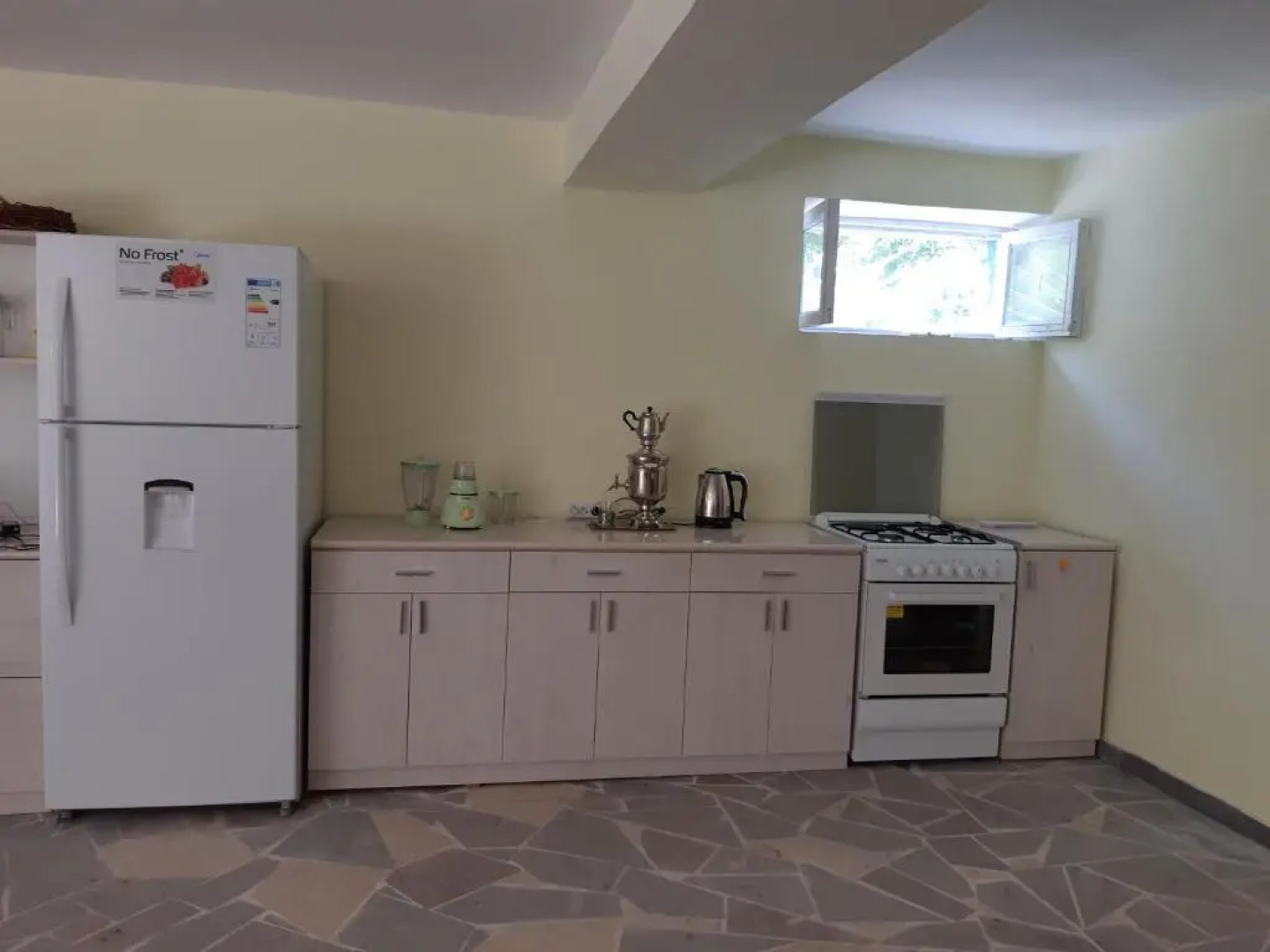 The River House Yeghegis