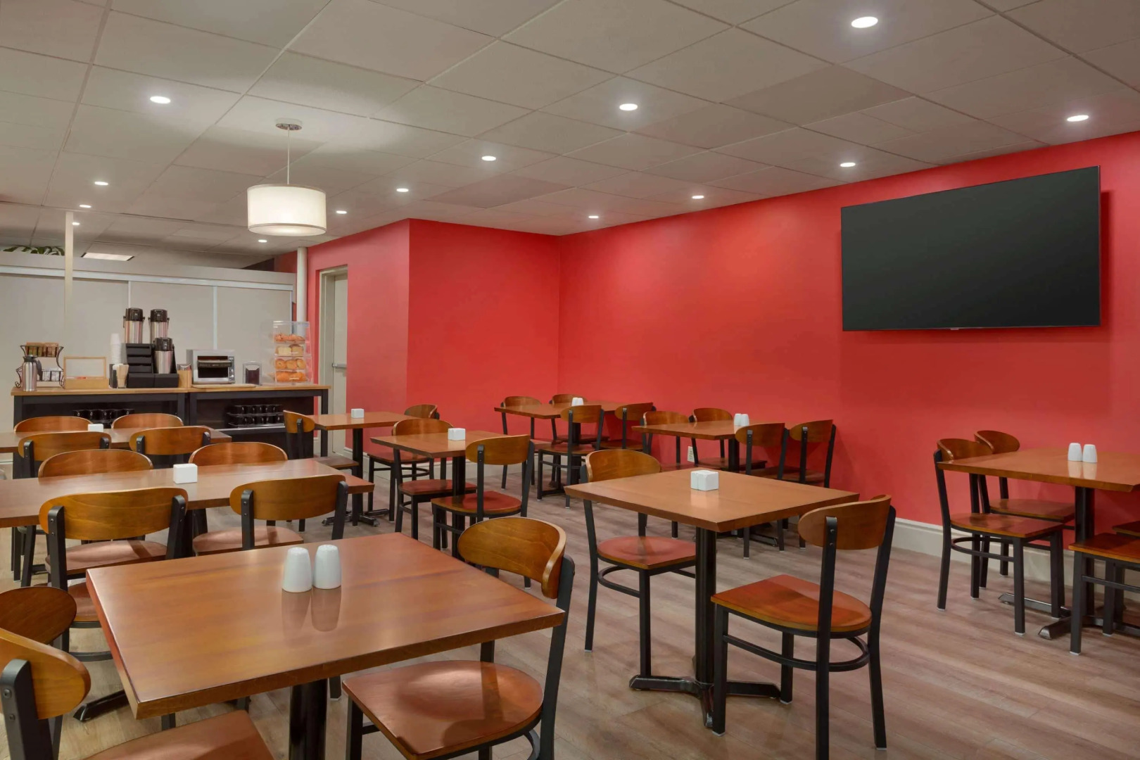 Ramada by Wyndham Oakland Downtown City Center