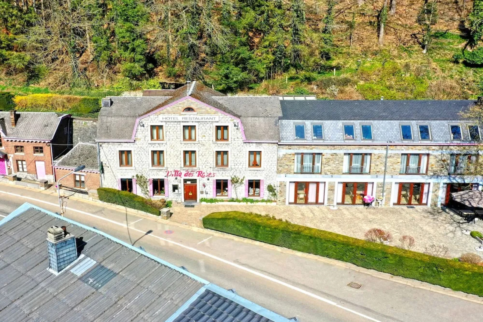 Hostellerie La Villa Des Roses