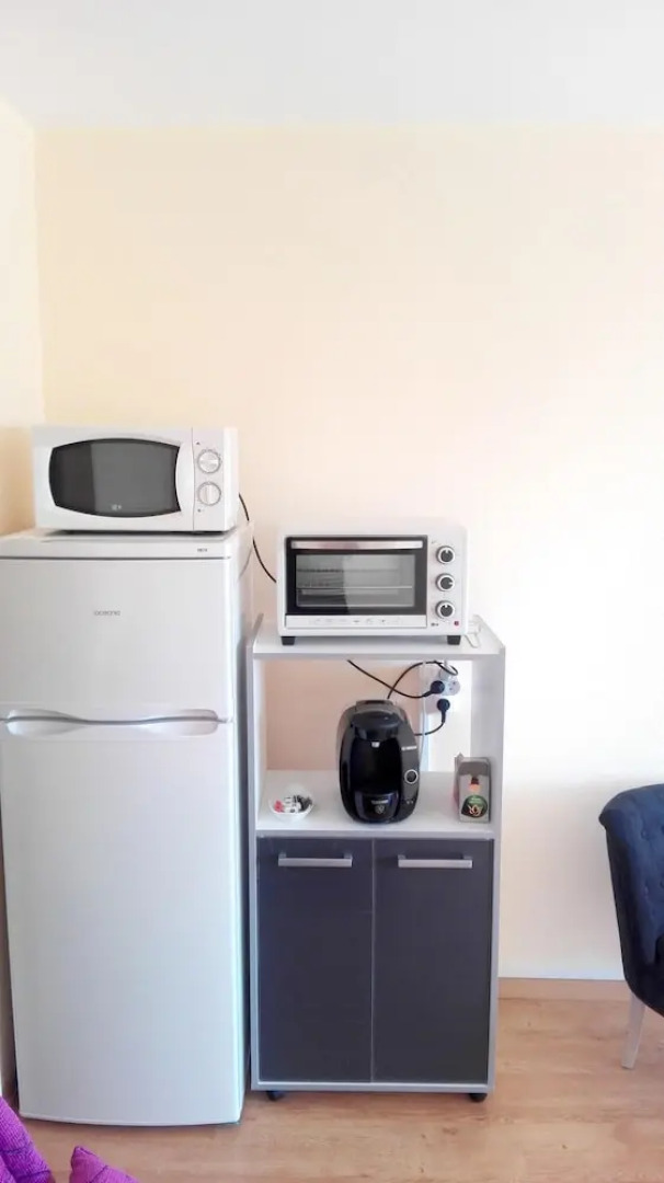 Studio in Montrichard, With Balcony and Wifi